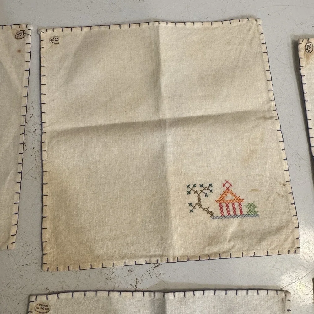 Vintage Embroidered Handkerchiefs Set of 6 Linen Estate‎ Find